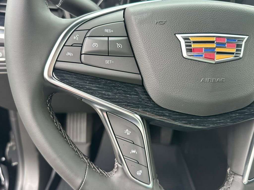 New 2026 Cadillac XT5 Premium Luxury image 17