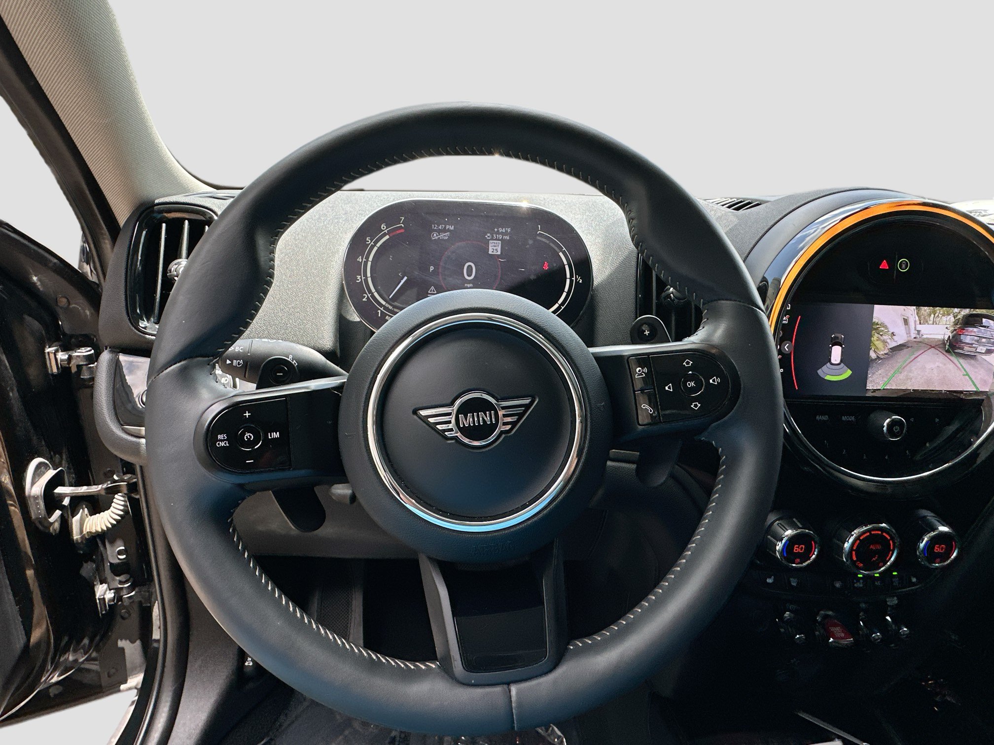 Used 2024 MINI Cooper Countryman S w/ Premium Package FWD image 11