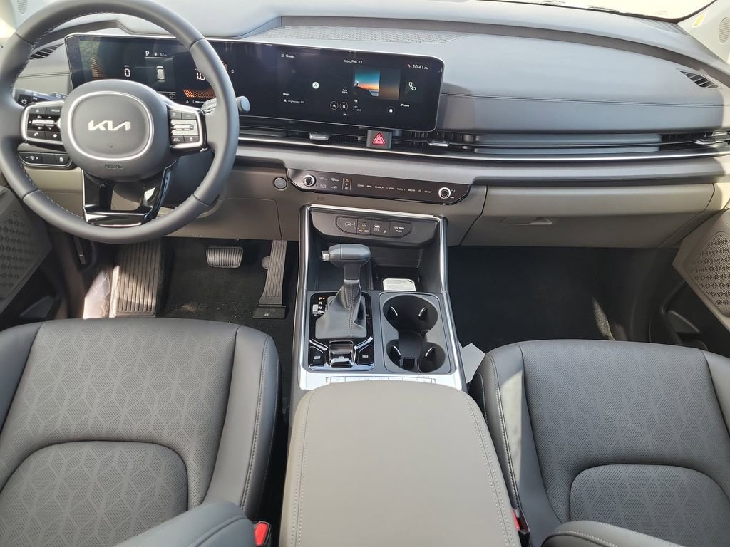 New 2026 Kia Carnival EX image 10