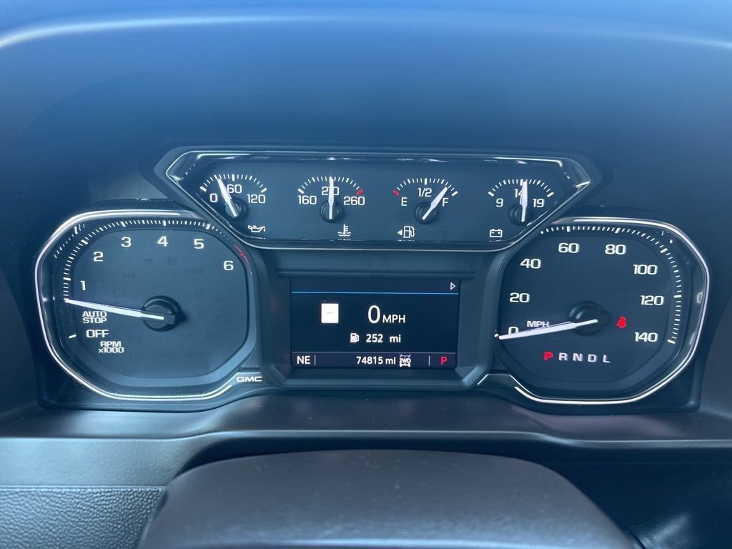 Used 2019 GMC Sierra 1500 SLT w/ SLT Premium Plus Package AWD/4WD image 29
