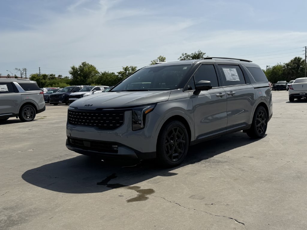 New 2026 Kia Carnival SX w/ SX Dark Edition Package FWD image 8