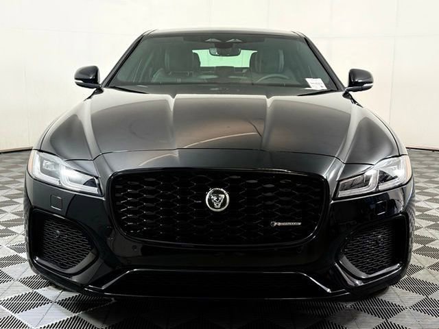 New 2024 Jaguar XF R-Dynamic SE image 11