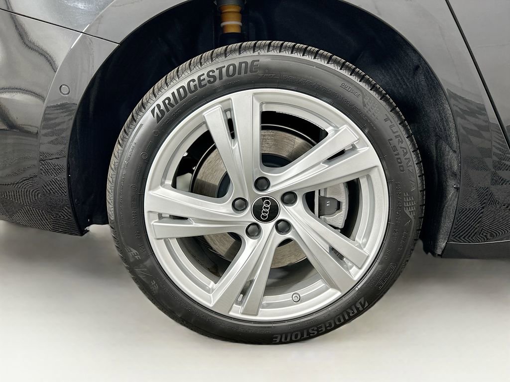 Used 2025 Audi A5 2.0T Premium Plus image 34