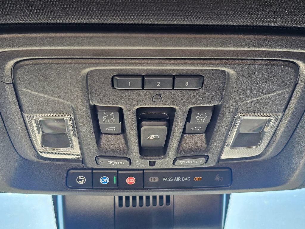 Used 2024 Chevrolet Silverado 2500 High Country w/ High Country Premium Package AWD/4WD image 34