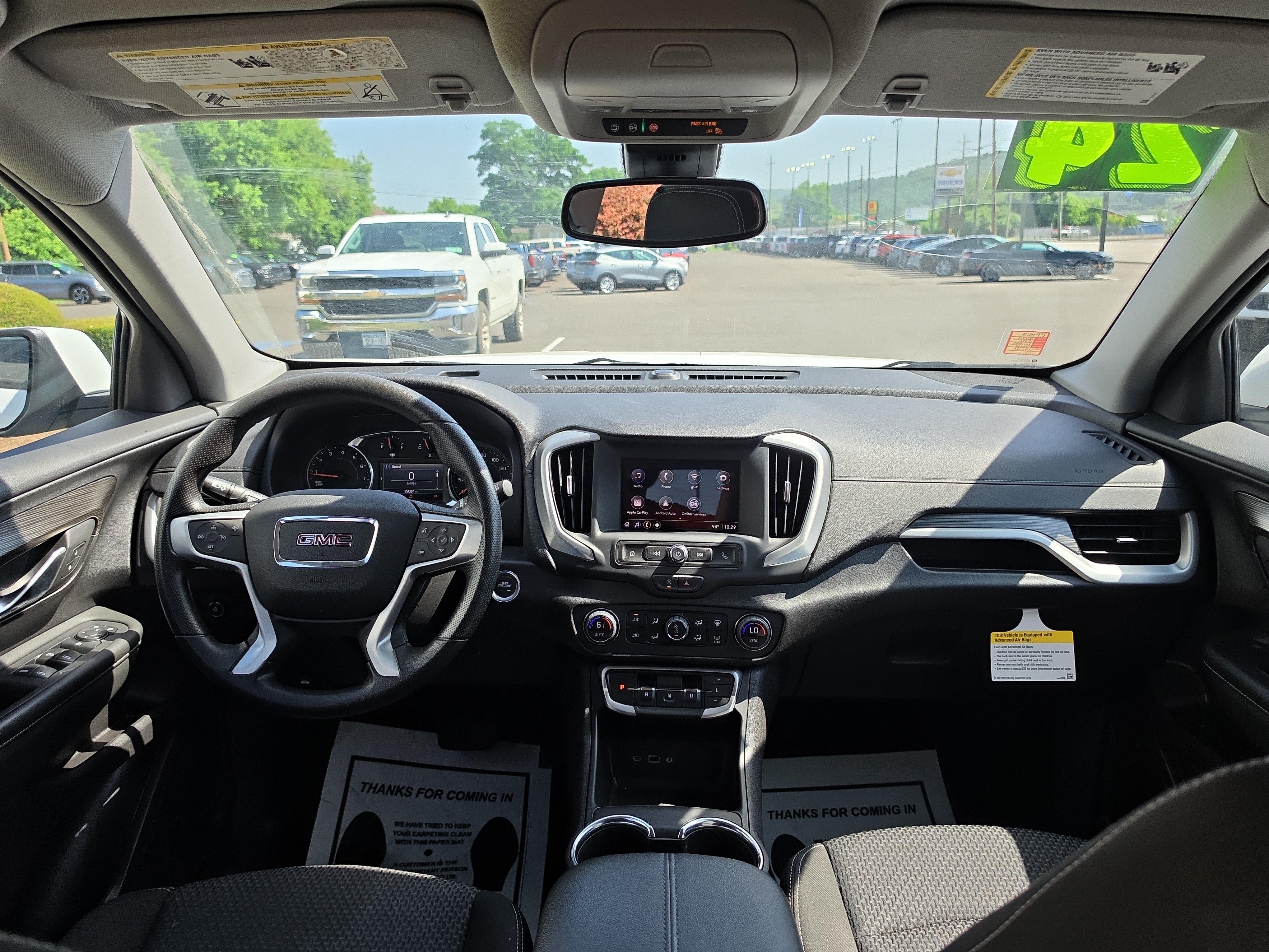 Used 2024 GMC Terrain SLE w/ Driver Convenience Package AWD/4WD image 15