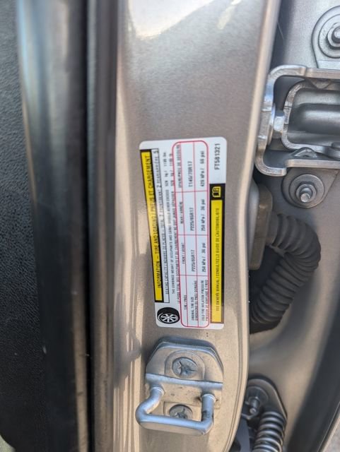 Used 2015 Dodge Journey SE image 23
