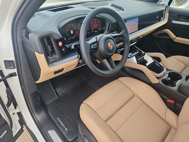 New 2026 Porsche Cayenne image 4