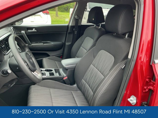 Used 2020 Kia Sportage LX AWD/4WD image 13