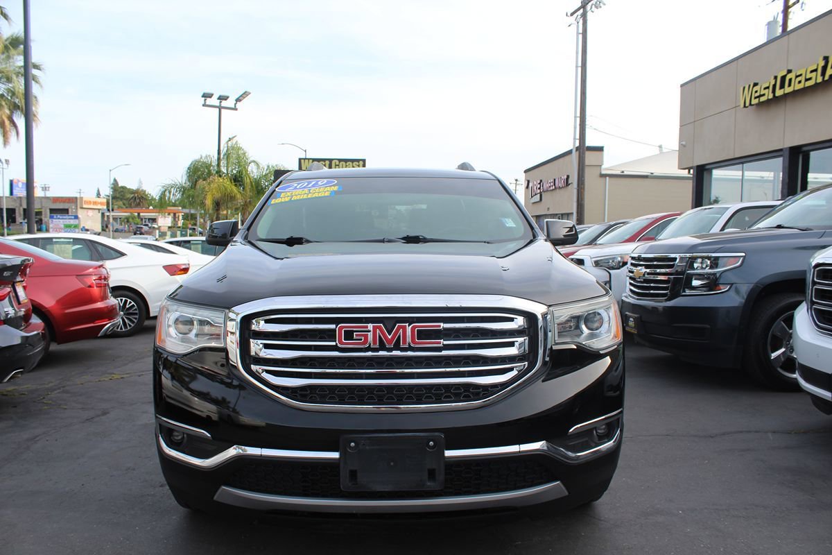 Used 2019 GMC Acadia SLT FWD image 3