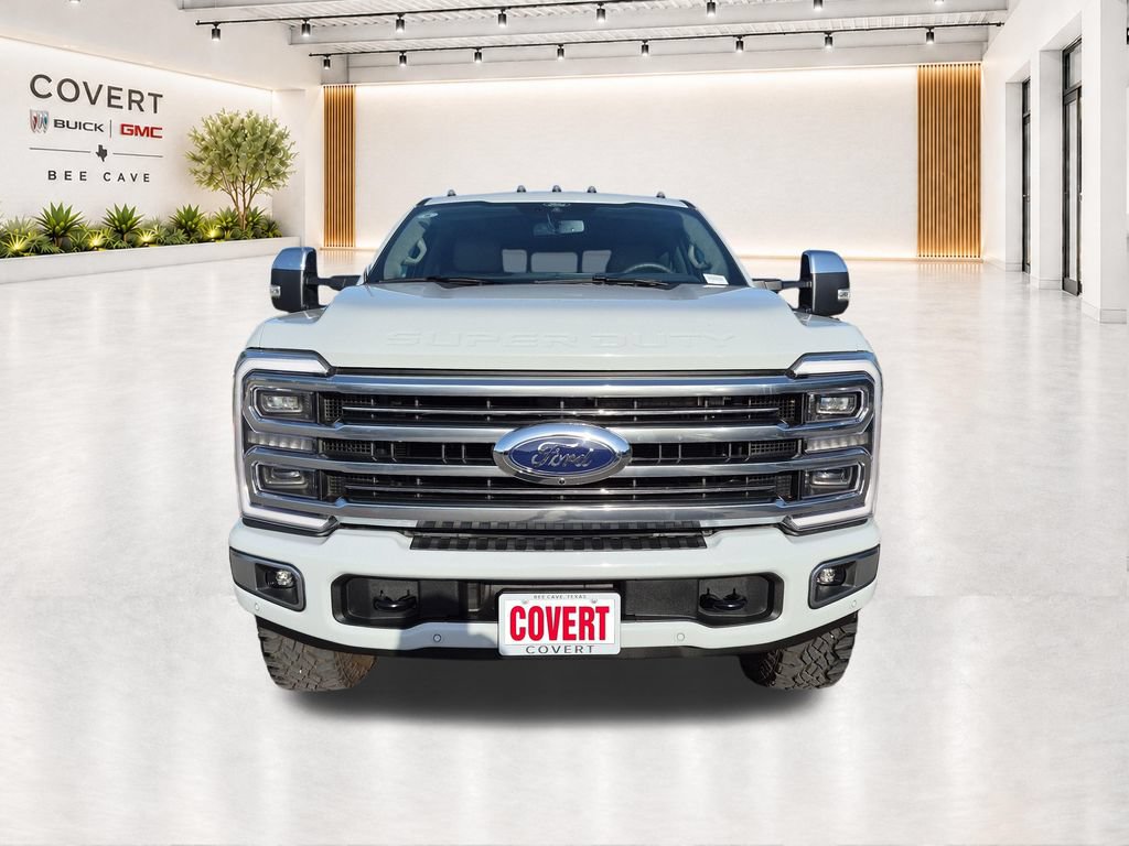Used 2025 Ford F250 Platinum w/ Platinum Plus Package AWD/4WD video 3