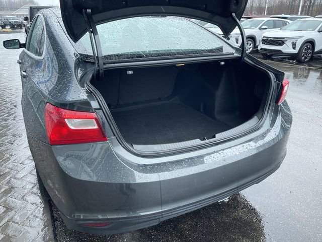 Certified 2018 Chevrolet Malibu LT image 25