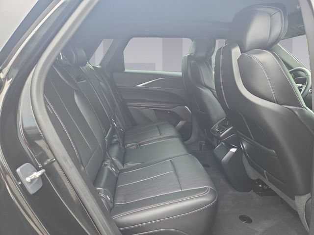 Certified 2024 Cadillac Lyriq Luxury w/ LPO, Floor Liner Package AWD/4WD image 18