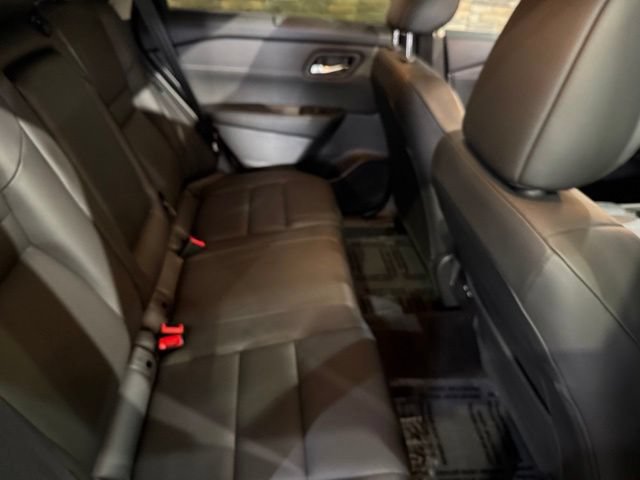 Certified 2025 Nissan Rogue SV w/ SV Premium Package AWD/4WD image 34