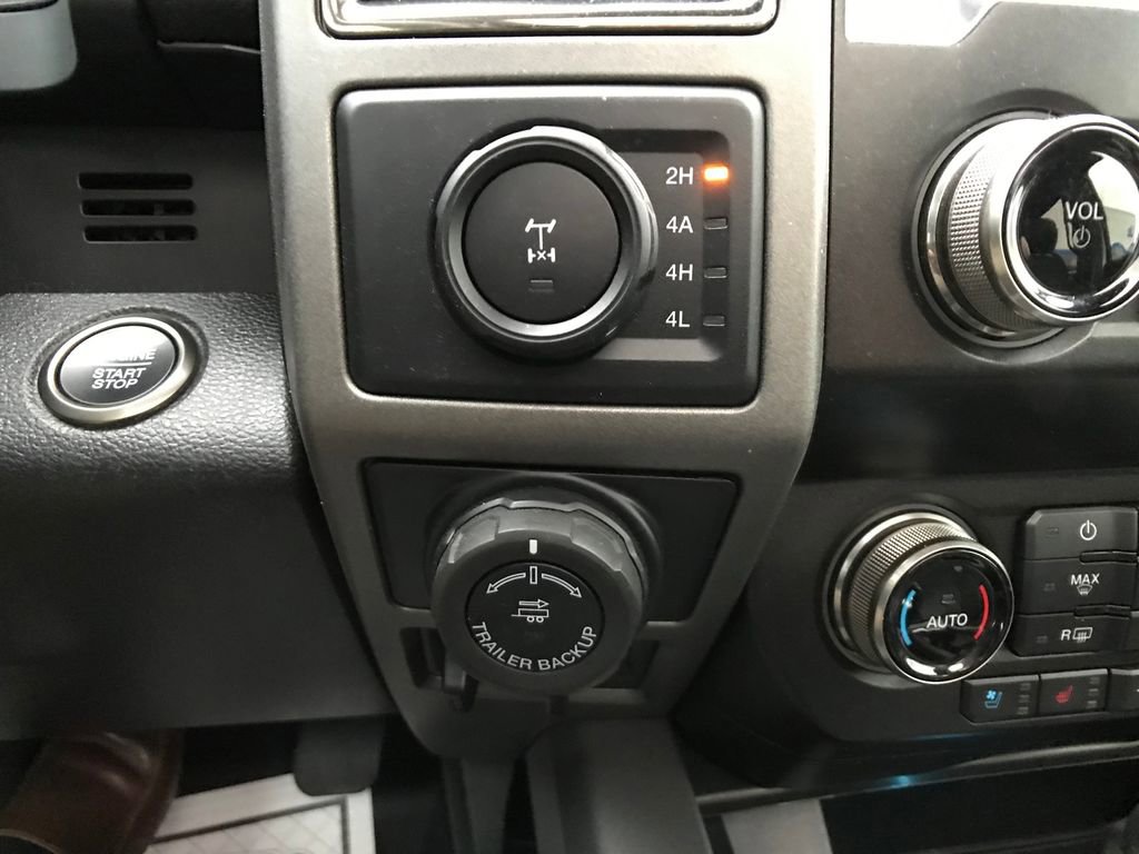 Used 2019 Ford F150 Raptor w/ Equipment Group 802A Luxury AWD/4WD image 23