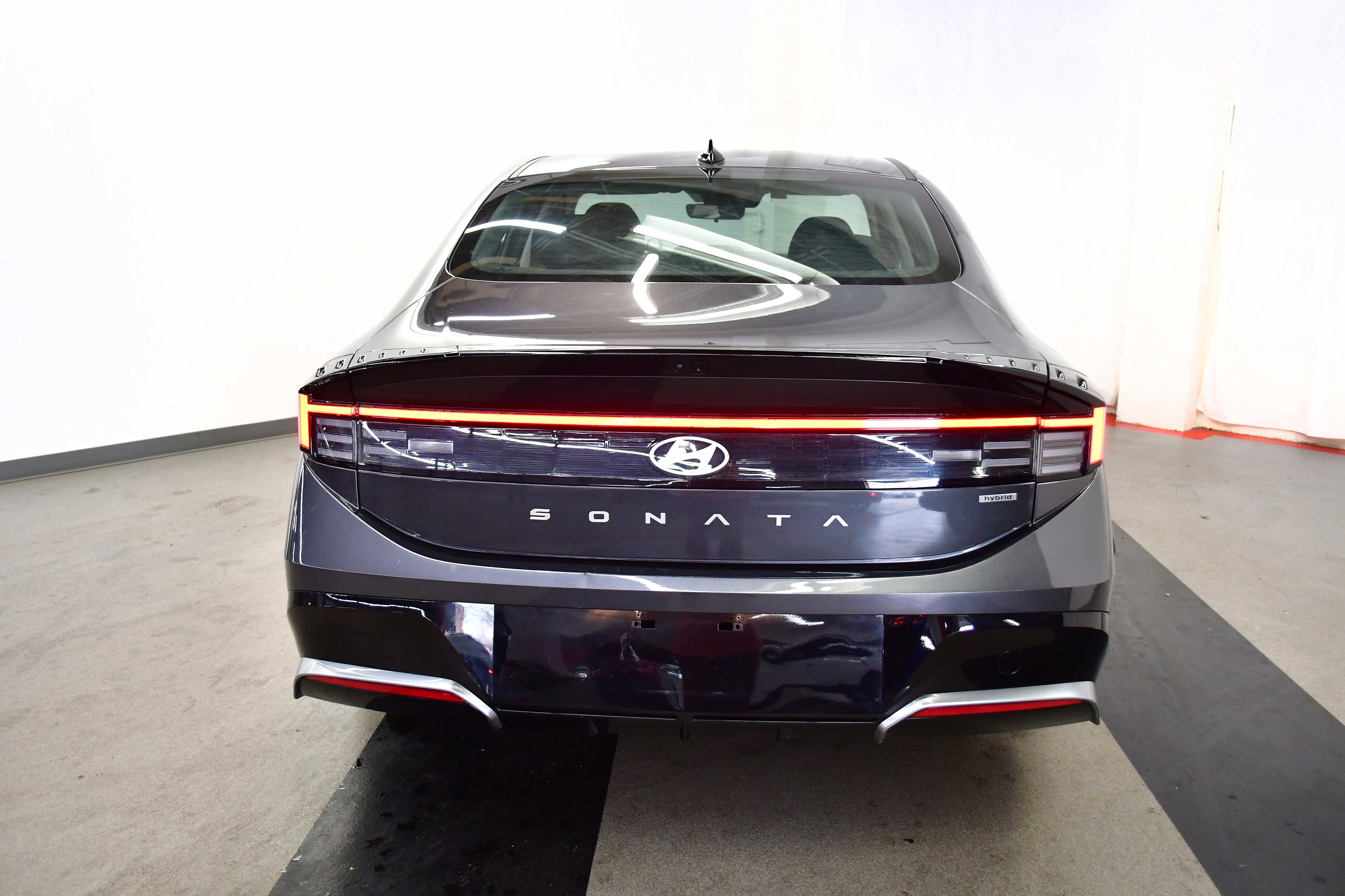 Used 2025 Hyundai Sonata SEL FWD image 6