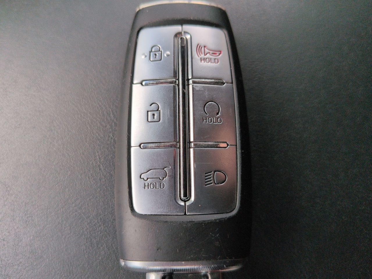 Used 2025 Genesis GV70 2.5T AWD/4WD image 32