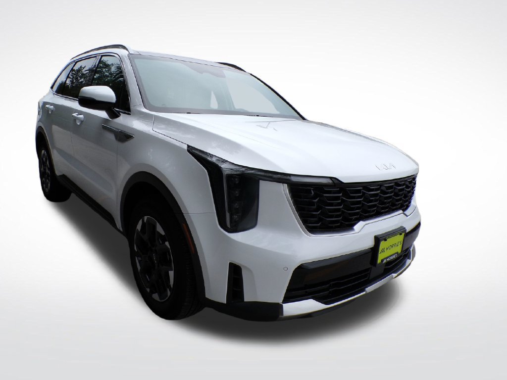 Used 2025 Kia Sorento S w/ Panoramic Sunroof Package FWD image 9
