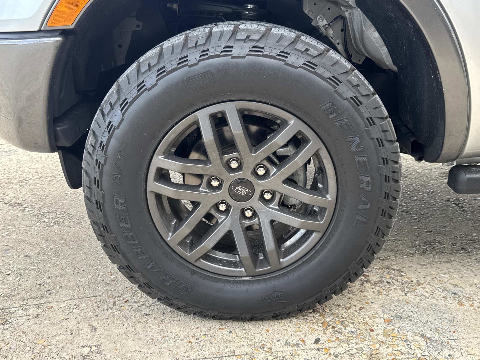 Used 2021 Ford Ranger Lariat w/ Tremor Off-Road Package image 4