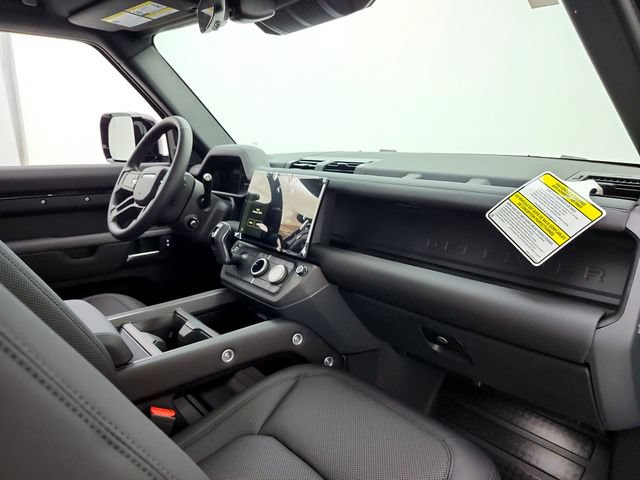 New 2026 Land Rover Defender 110 S AWD/4WD image 17