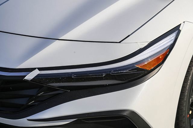 New 2026 Hyundai Elantra Sport FWD image 8