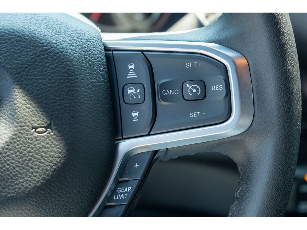Used 2025 RAM 2500 Big Horn AWD/4WD image 19