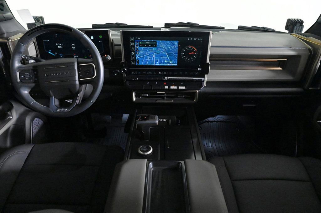 Used 2025 GMC Hummer EV 3X w/ LPO, Illumination Package image 9