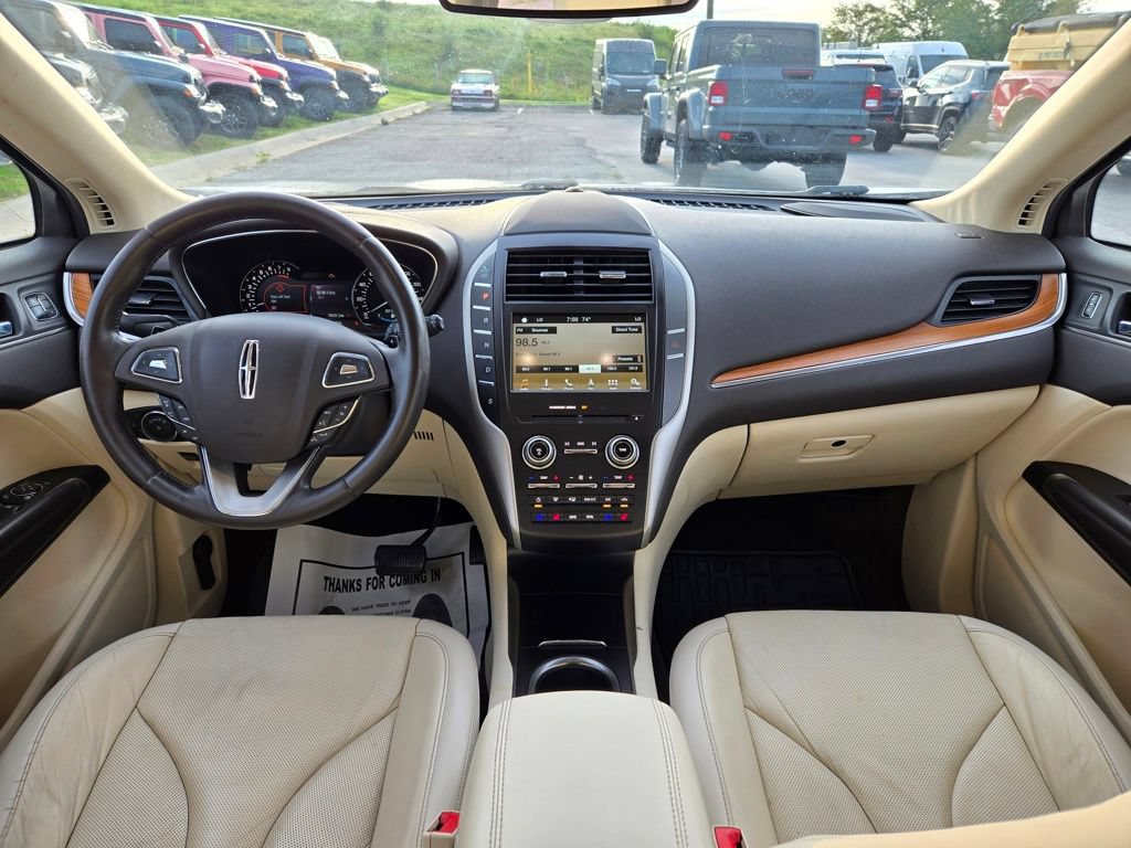 Used 2016 Lincoln MKC Reserve w/ Lincoln MKC Climate Package FWD image 17
