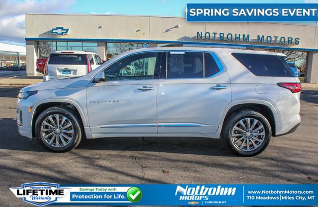 Used 2023 Chevrolet Traverse Premier AWD/4WD image 4