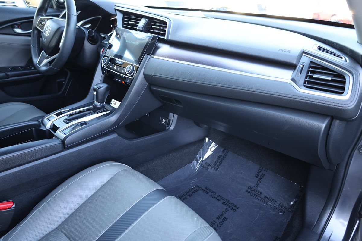 Used 2016 Honda Civic Touring image 15