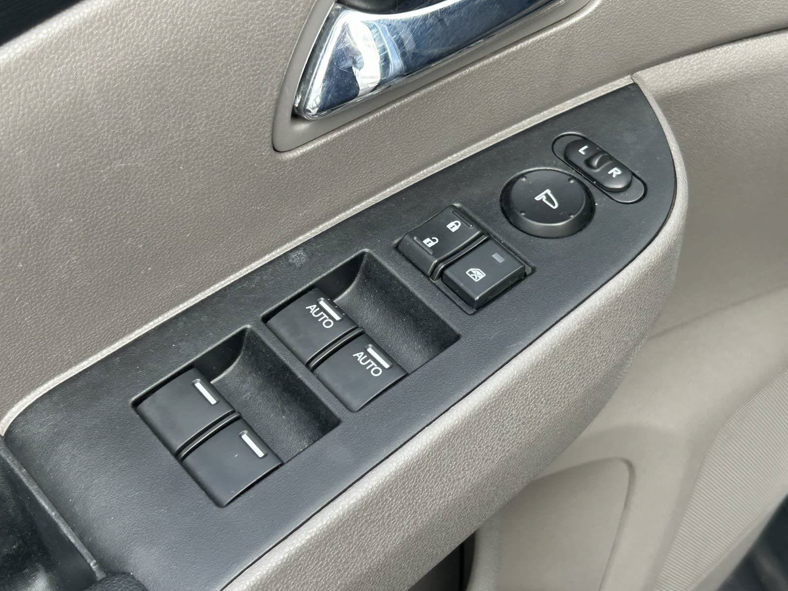 Used 2016 Honda Odyssey EX image 24