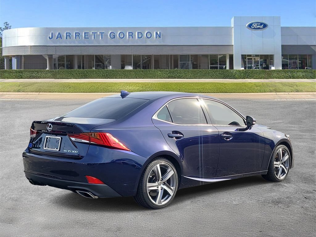 Used 2019 Lexus IS 300 AWD w/ Navigation Package image 4