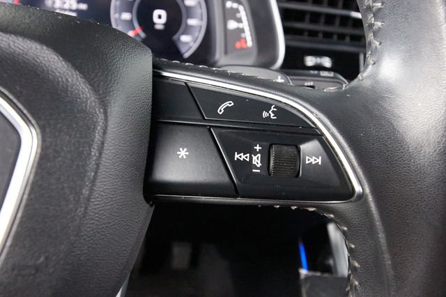 Used 2020 Audi Q8 Premium Plus w/ Premium Plus Package AWD/4WD image 18