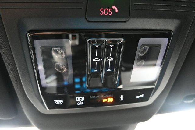 New 2026 Volkswagen Atlas Cross Sport SE AWD/4WD image 36