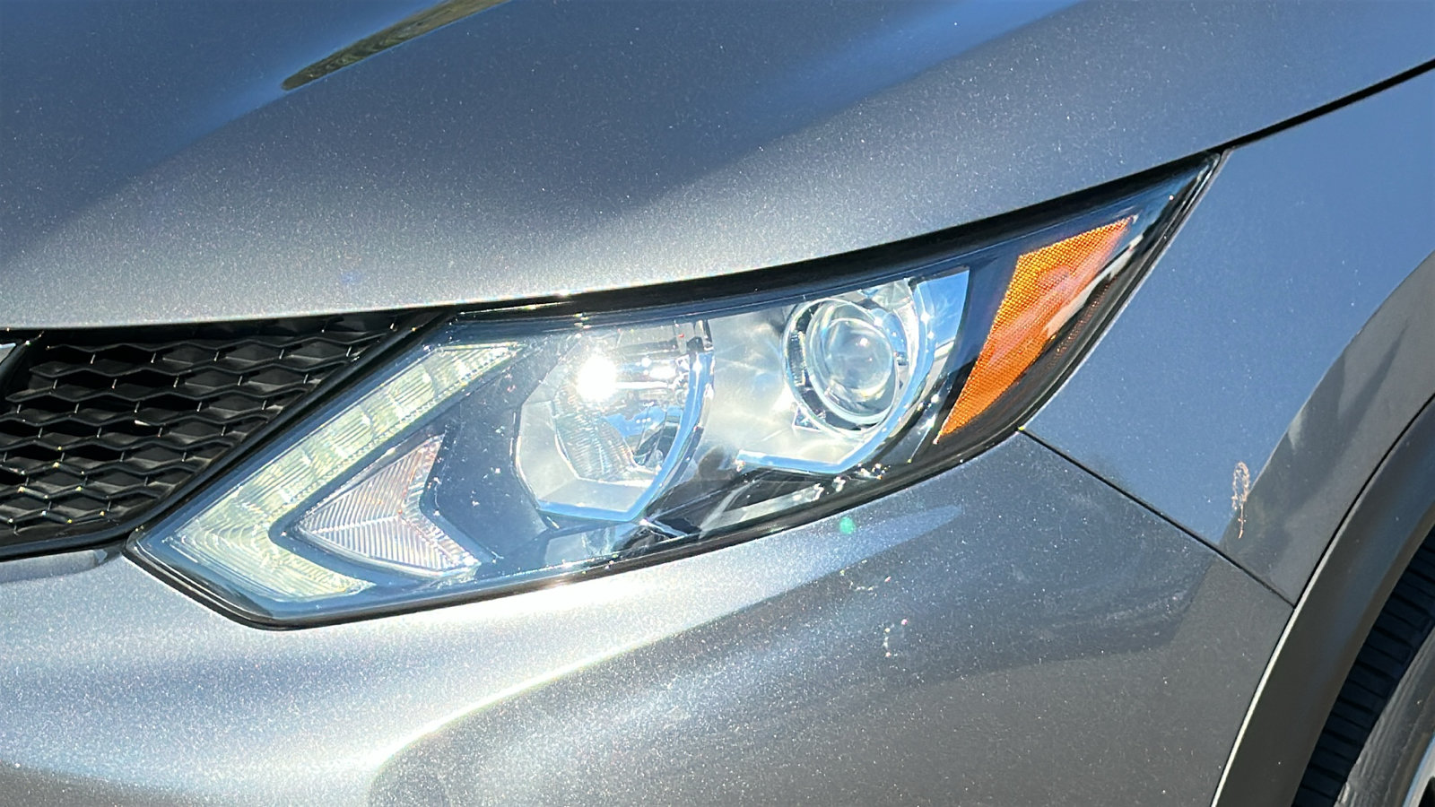 Used 2019 Nissan Rogue Sport SL AWD/4WD image 4