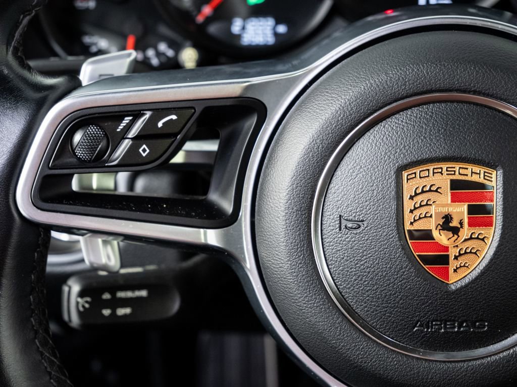 Used 2017 Porsche 911 Carrera image 9