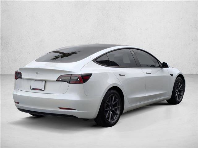 Used 2021 Tesla Model 3 Standard Range Plus image 5