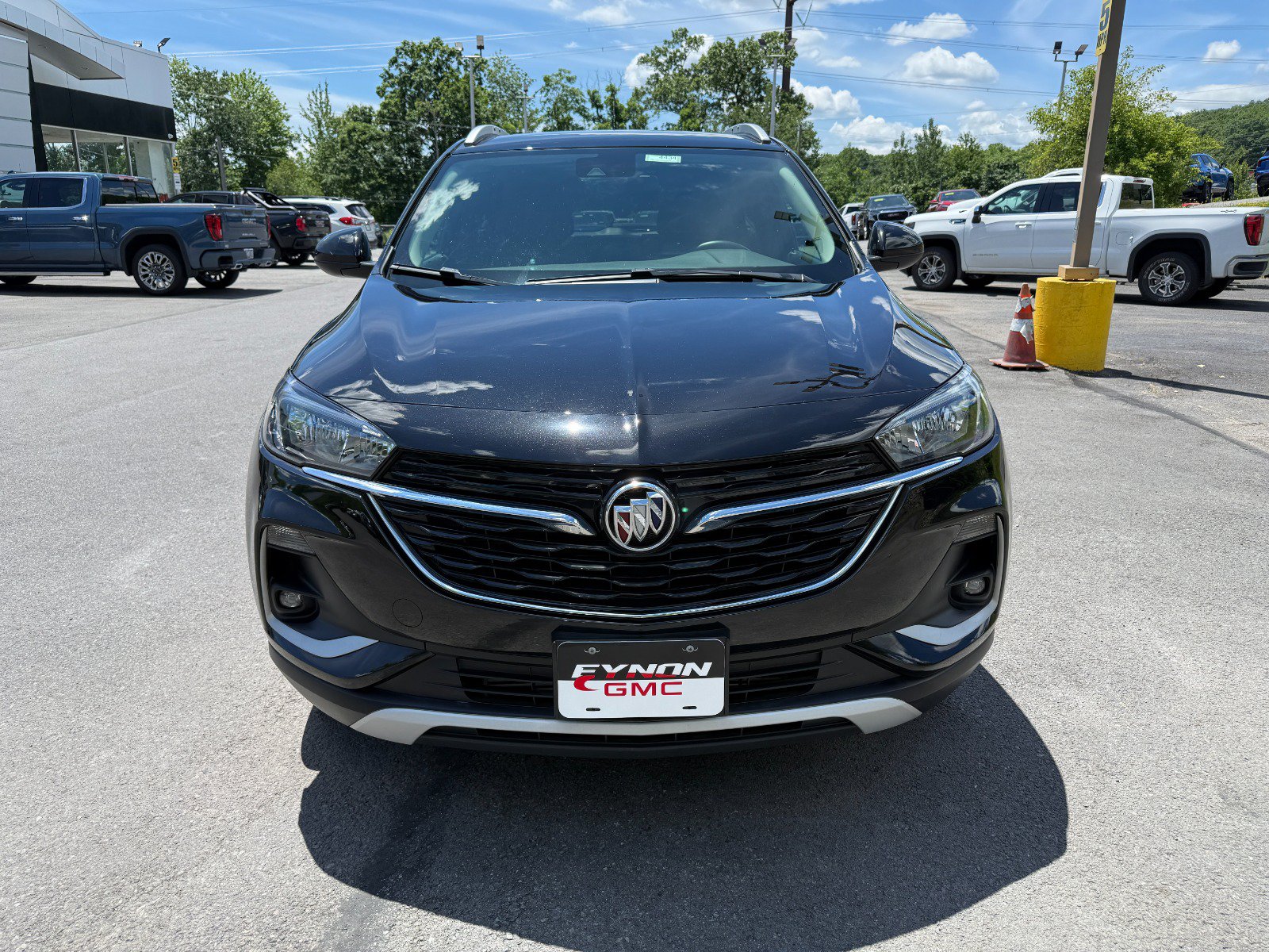 Used 2023 Buick Encore GX Select AWD/4WD image 8