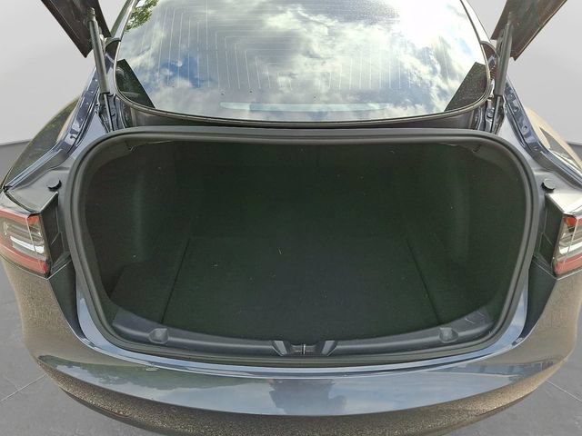 Used 2018 Tesla Model 3 Long Range RWD image 32
