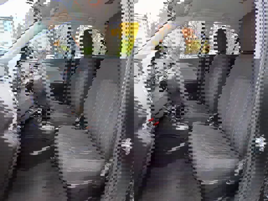 Used 2014 Chevrolet Sonic LT image 11