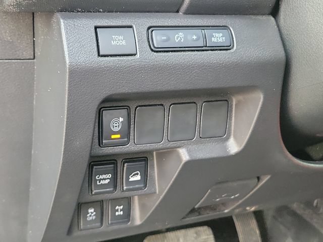 Used 2024 Nissan Frontier PRO-4X w/ Technology Package AWD/4WD image 24