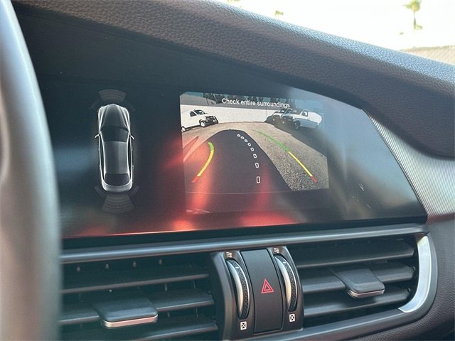 Used 2022 Alfa Romeo Giulia Veloce image 14