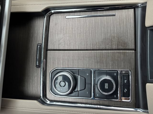 Used 2023 Ford Expedition Limited AWD/4WD image 20