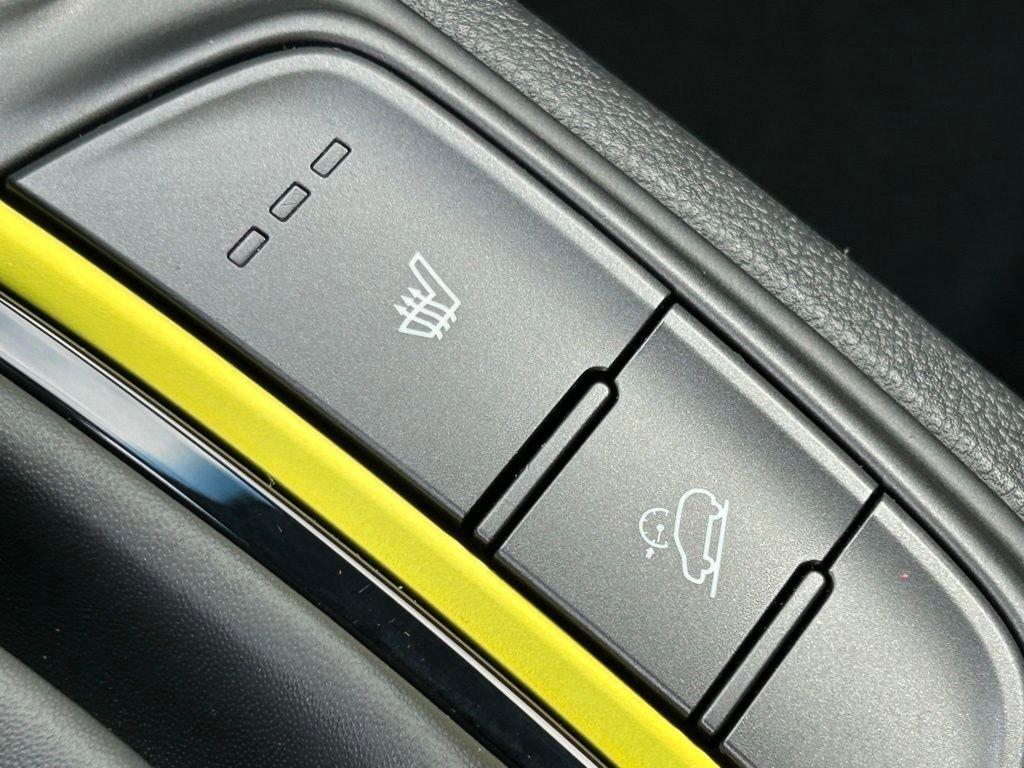 Used 2020 Hyundai Kona Limited image 32