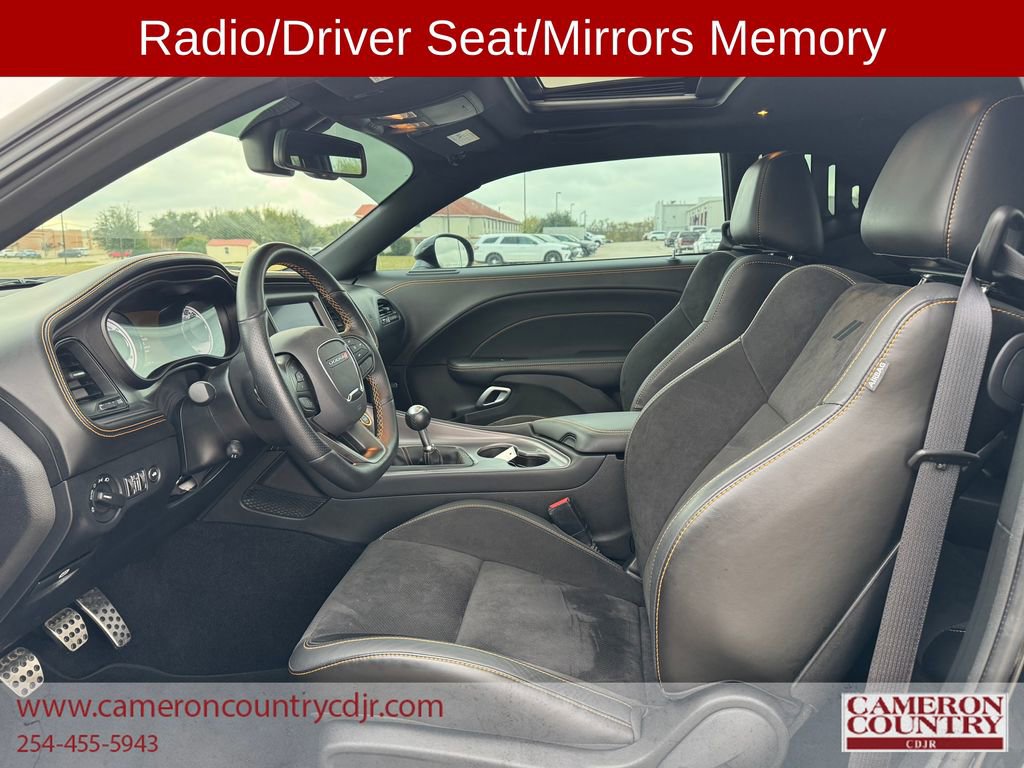 Used 2023 Dodge Challenger R/T Scat Pack image 9