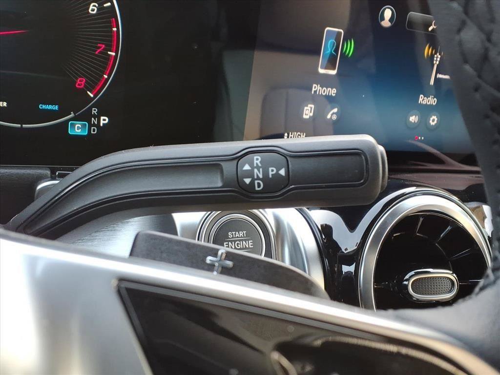 New 2026 Mercedes-Benz GLB 250 4MATIC image 19