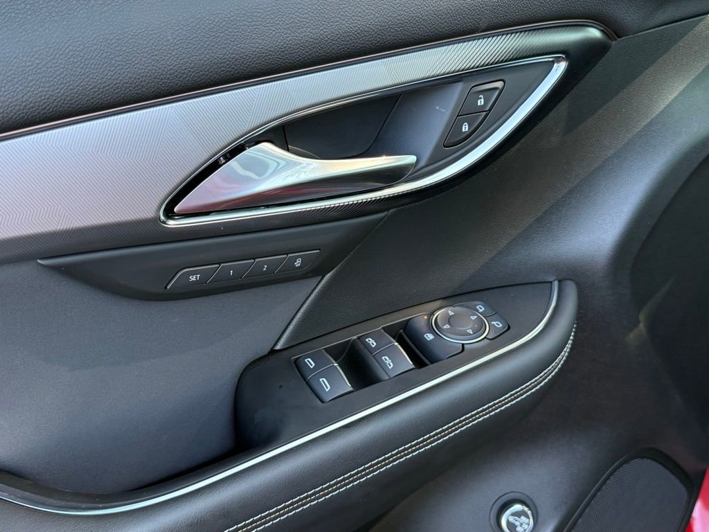 New 2025 Buick Envision Sport Touring image 18