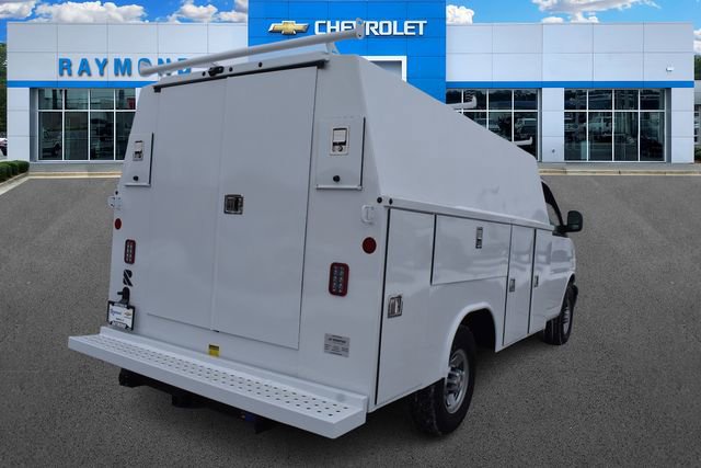 New 2025 Chevrolet Express 3500 w/ Power Convenience Package image 4