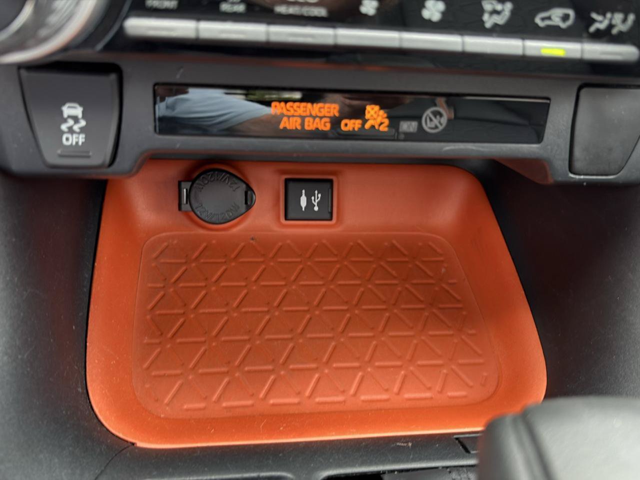Used 2019 Toyota RAV4 Adventure w/ All Weather Liner Package AWD/4WD image 22