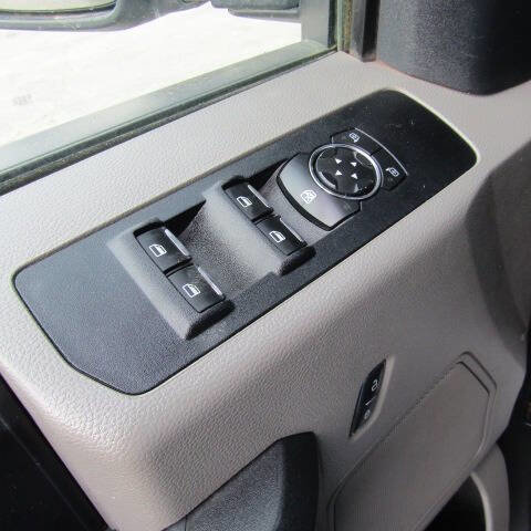 Used 2022 Ford F250 XL w/ Power Equipment Group AWD/4WD image 15
