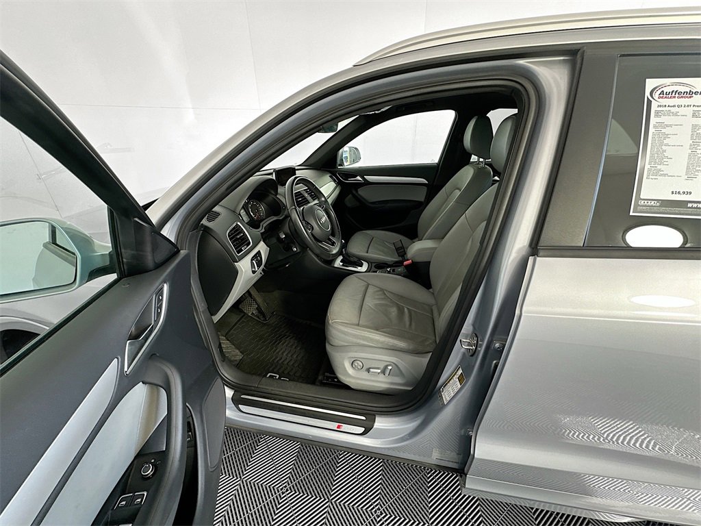 Used 2018 Audi Q3 2.0T Premium image 20
